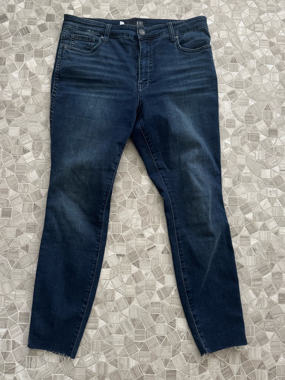 Kut from the Kloth Dark Blue Women's "Donna Fab Ab ankle skinny jeans", size 10P